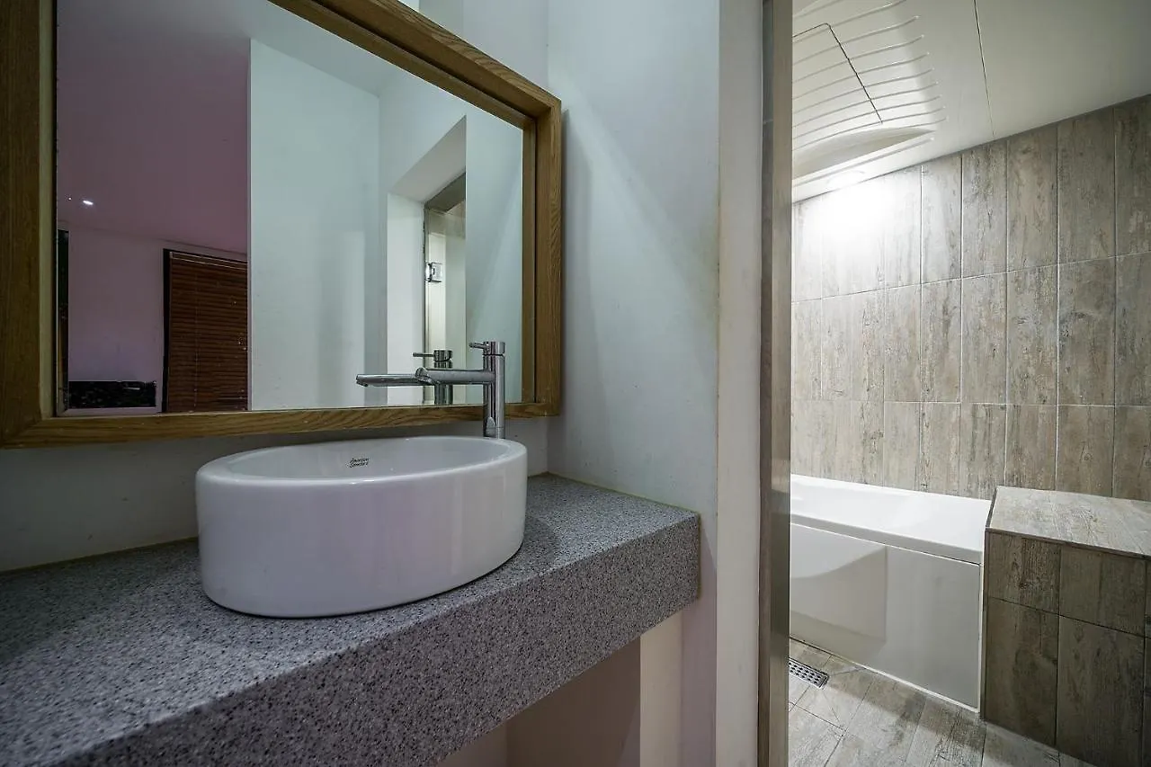 Hotel Ignis Oncheonjang 부산광역시