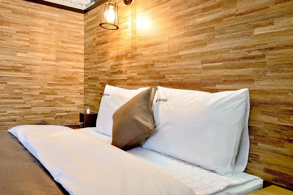 Hotel Ignis Oncheonjang Busan 2*,