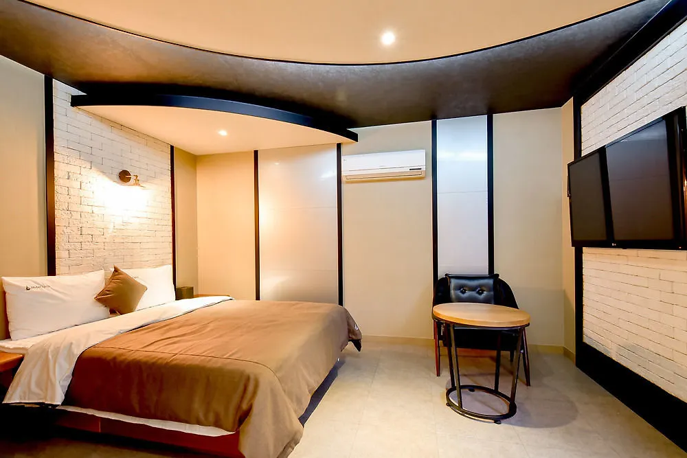Hotel Ignis Oncheonjang Busan